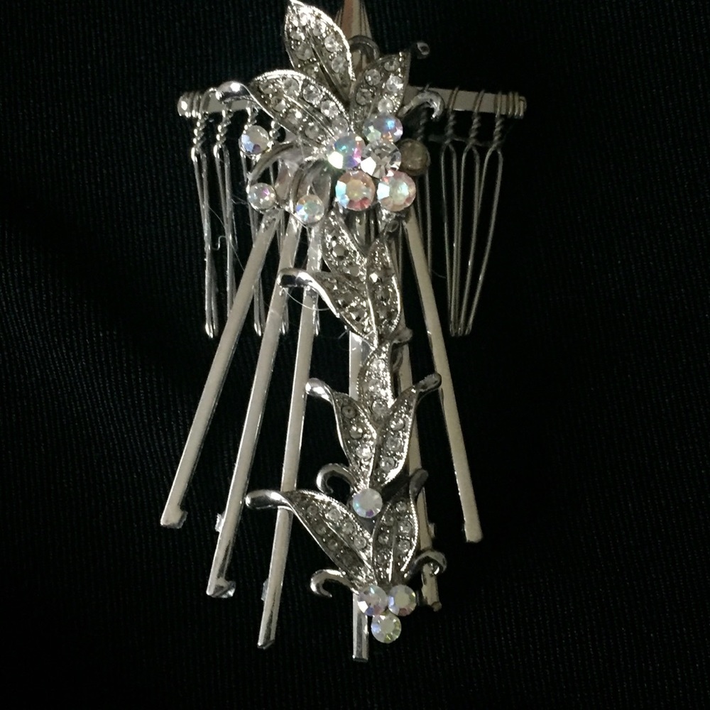 Vintage Bridal/Bride Rhinestone Art Deco Hair Comb